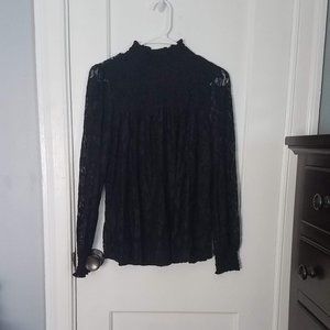 Cable & Gauge lace blouse NWT